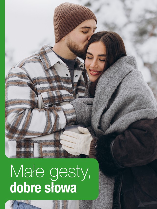 kobieta i mężczyzna obejmują się